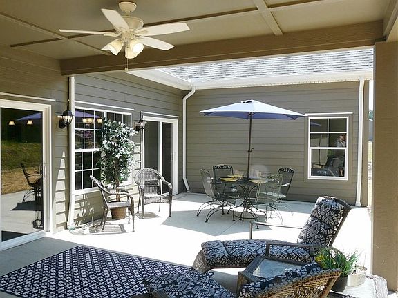 4th image of 4240 E McKenna Ln