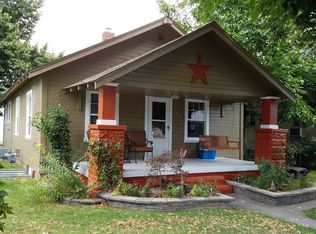 817 3rd St, Clarkston, WA 99403