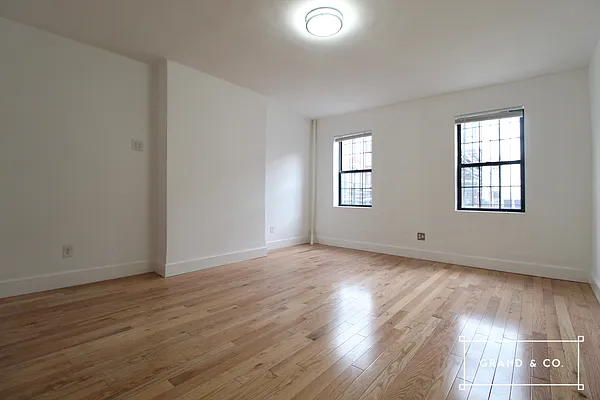 Rented by Grand & Co. | media 3