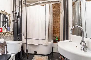 Rented by Bond New York