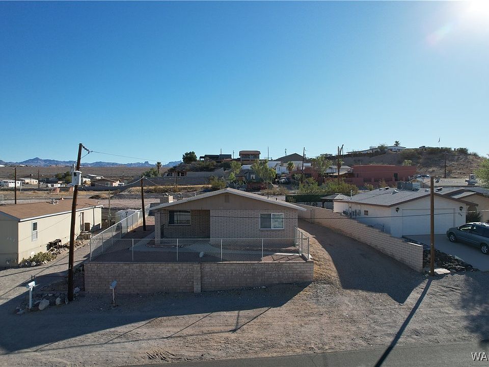 1st image of 220 PALM Avenue