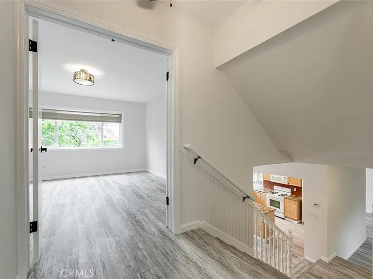 19834 Haynes St — Photo 19