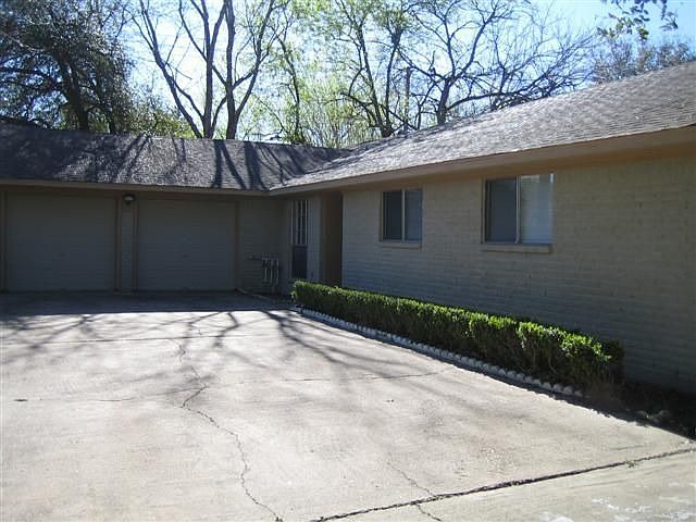 1st image of 12319 Longbrook Dr