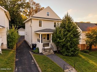 2 Sampson Ave, Troy, NY 12180