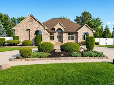545 Karla Ln, Marysville, MI, 48040