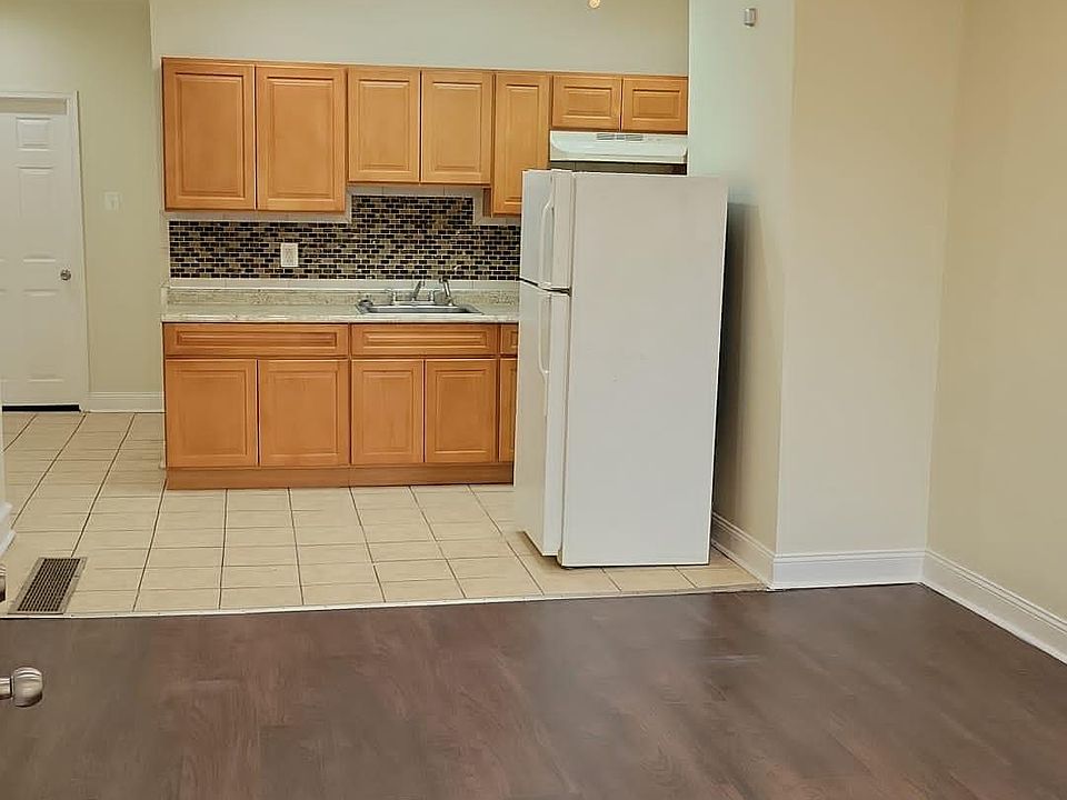 1st image of 1435 W Chew Ave #1A