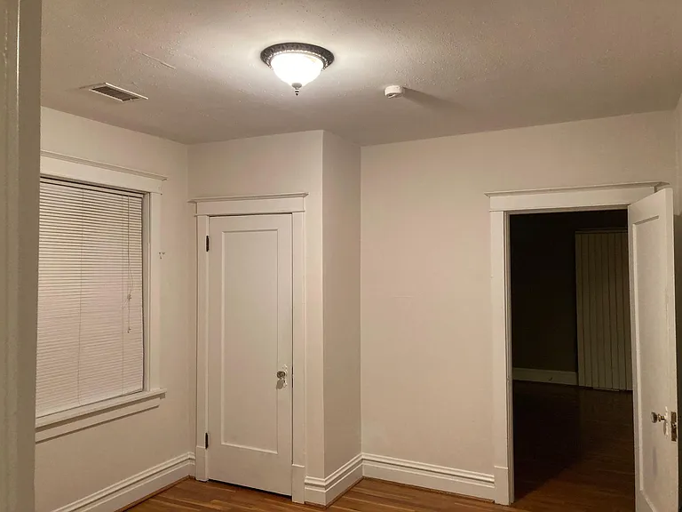 5731 Dewey Ave #A — Photo 9