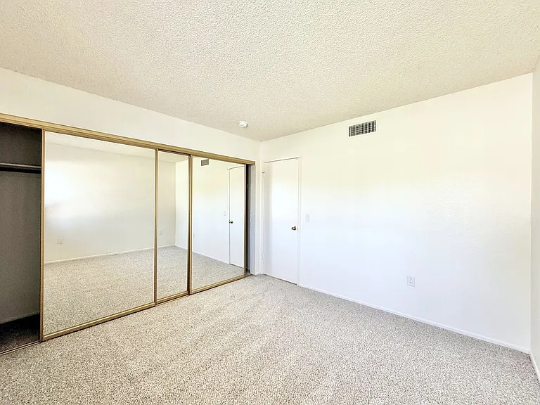 45485 Sunset Ln #3 — Photo 15