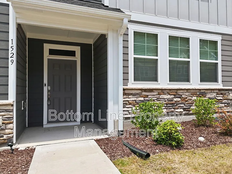 1529 Foal Run Trl — Photo 4