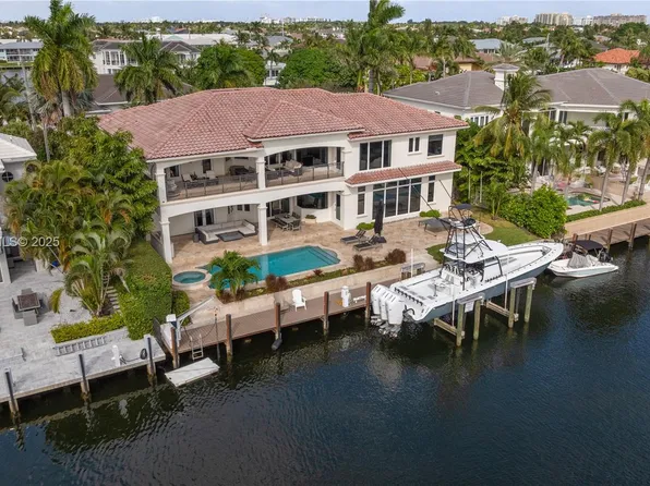 2320 NE 34th Ct, Lighthouse Pt, FL 33064