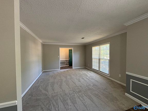 4th image of 2705 Willena Dr SE