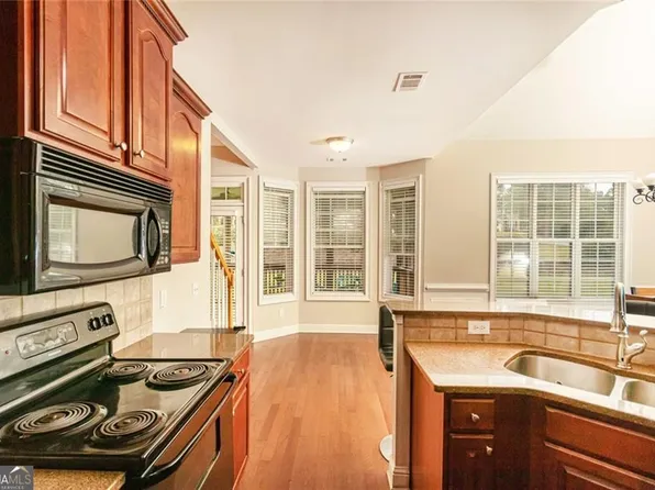 11 Gannon Gap Ct, Douglasville, GA 30134