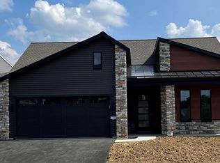 1200 Mosaic Dr #408, Lebanon, PA