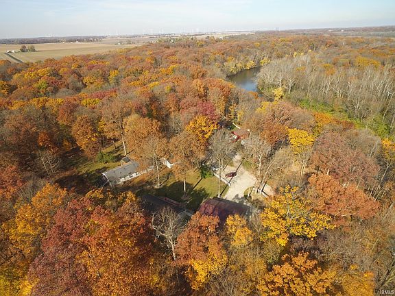 2nd image of 4802 N Horseshoe Ln