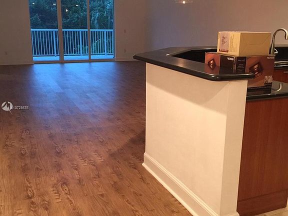 4th image of 14951 Royal Oaks #203