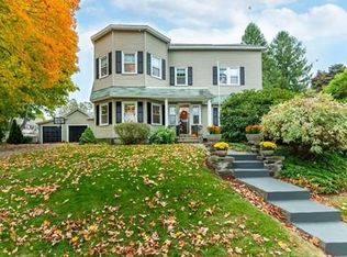 92 Putnam Rd, North Andover, MA 01845