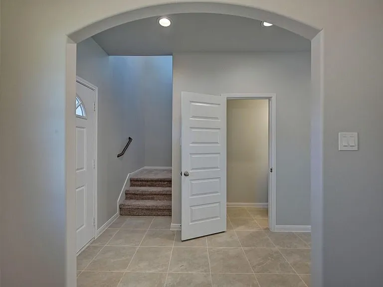 11857 E Gate Dr — Photo 5