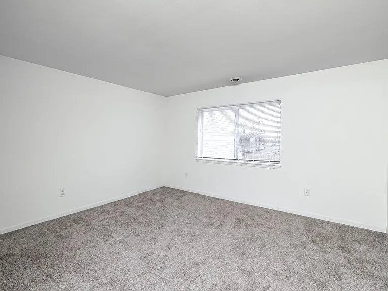 Unit Photo