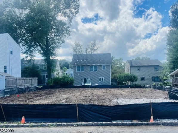 19 A Glen Avenue, Roseland Boro, NJ 07068