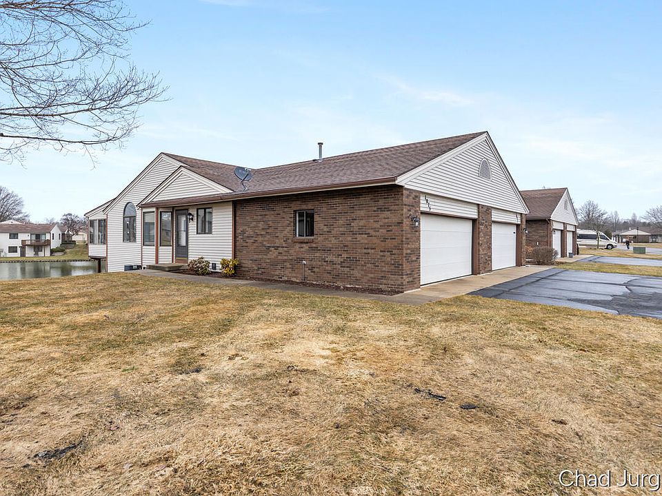1st image of 1075 Amberwood West Dr SW