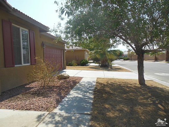 3rd image of 80561 Stortford Ave