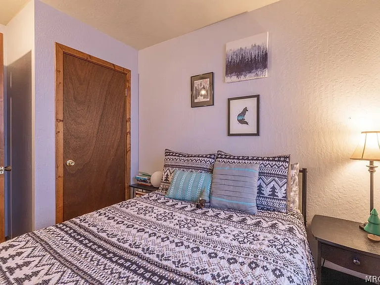 741 Kern Ave — Photo 17