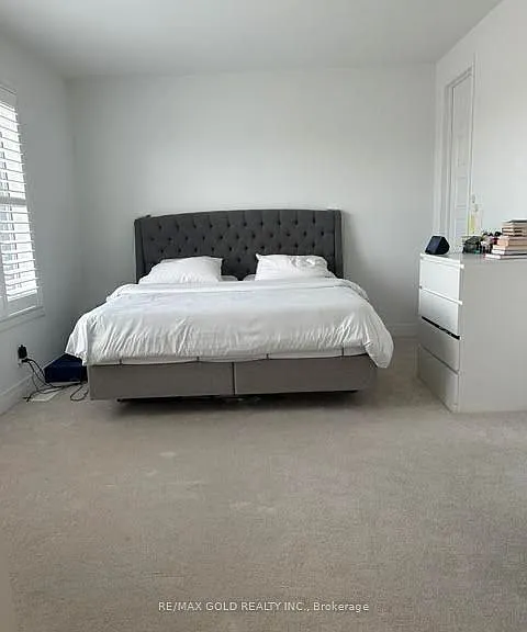 1583 Severn Dr — Photo 17