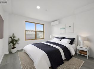 217 9th St APT 3C, Brooklyn, NY 11215