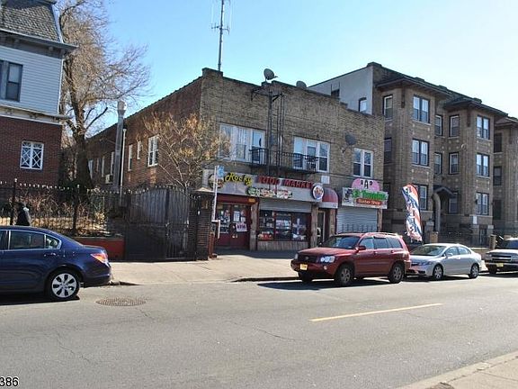 3rd image of 42 S Arlington Ave