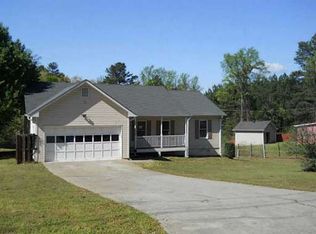 1567 Cronic Town Rd, Auburn, GA 30011