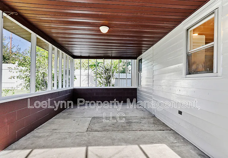 41 South St — Photo 18