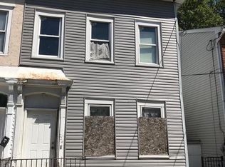 226 Spring St, Trenton, NJ 08618