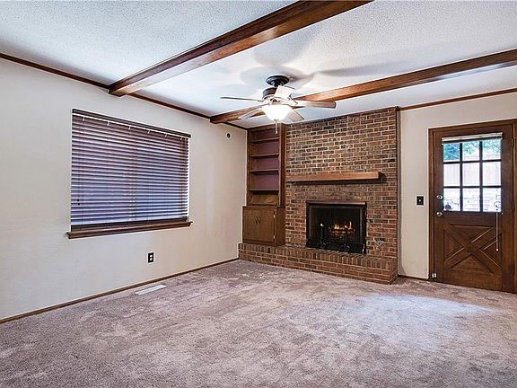 5th image of 2813 N Wheeler Ave