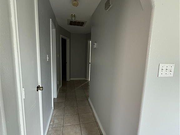 5th image of 829 Papalote Dr