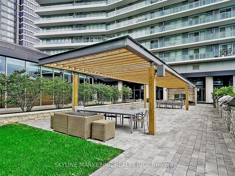 115 McMahon Dr #1908 — Photo 43