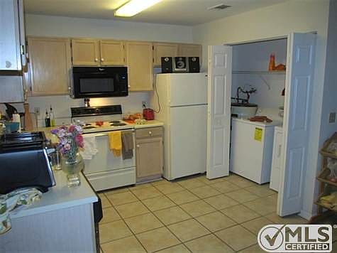 4th image of 2184 Timberwood Cir S #169