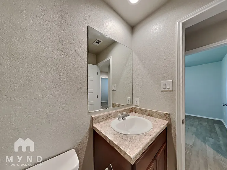 210 Savage St — Photo 15
