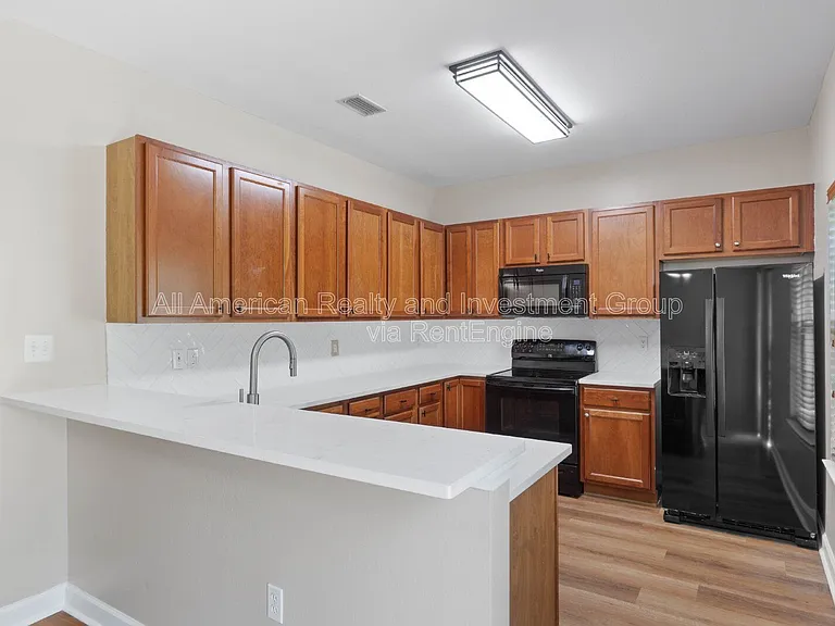 42 Avery Dr — Photo 7