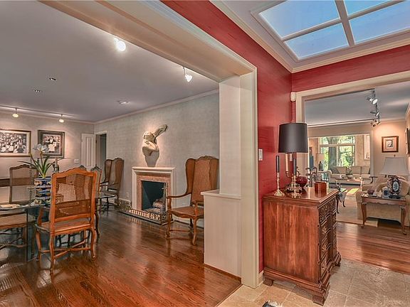 4th image of 6521 Granada Dr