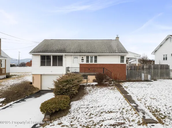 109 Park Dr, Scranton, PA 18505