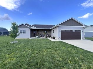 318 Memorial Dr, Dieterich, IL 62424