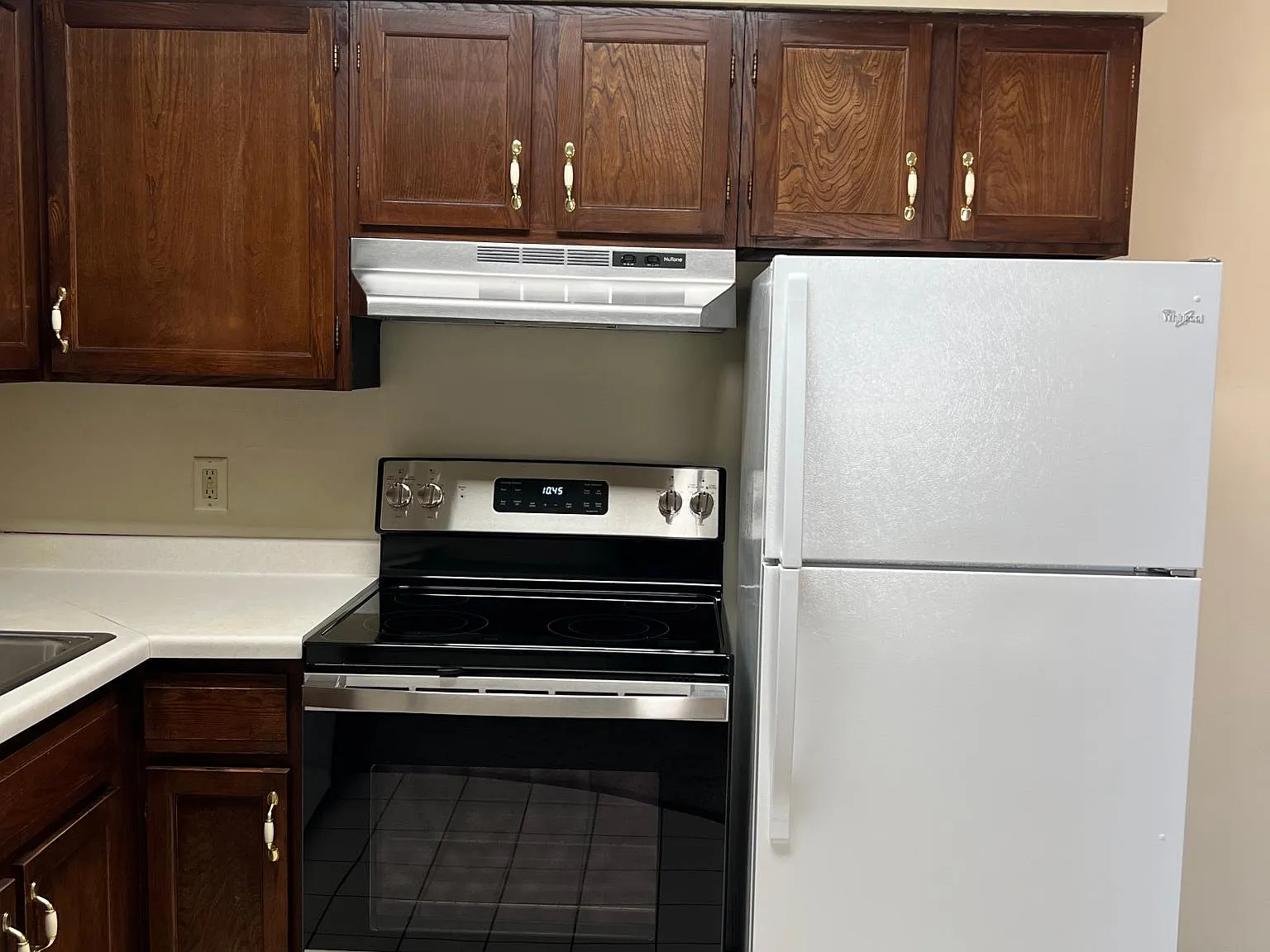 2 bed, 800 sqft, $825 — Photo 4