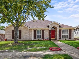 1764 Gentry St, Lancaster, TX 75134