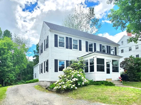 5 Ossipee Trail E, Standish, ME 04084