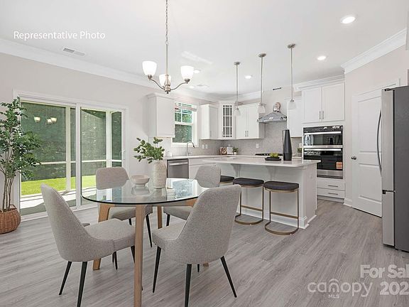7th image of this home
