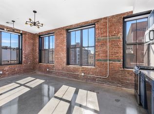 38 Roebling St APT 4D, Brooklyn, NY 11211