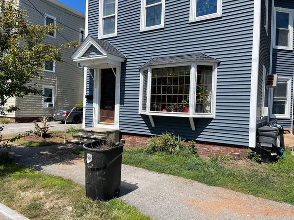 59 Whitney St, Auburn, ME 04210