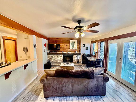 2nd image of 725 Granlibakken Rd #33