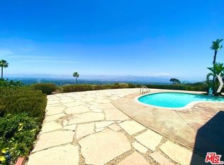 13741 1/4 Mulholland Dr, Los Angeles, CA 90210