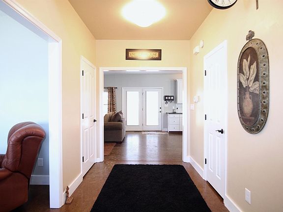 5th image of 211 Mullbury Pl
